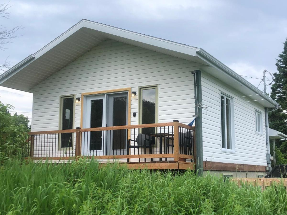 Chalets Les Chanterelles De Forillon L'Anse-au-Griffon Экстерьер фото
